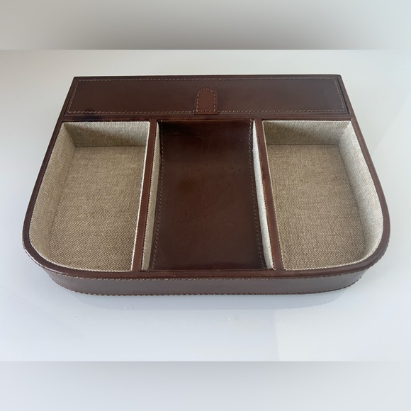 Leather Tray Valet Jewelry / Desk Organizer